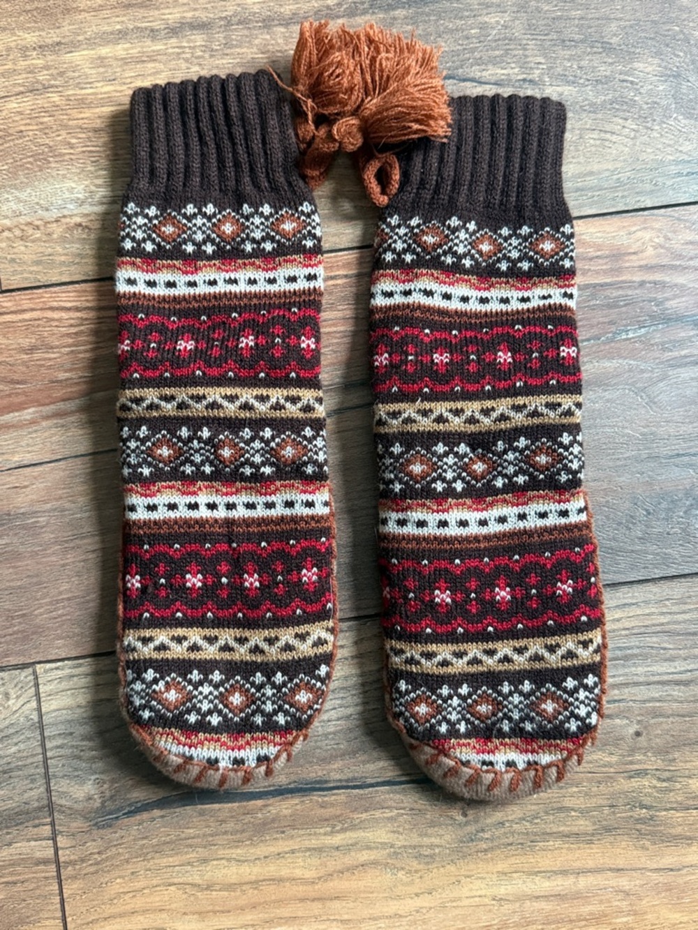 Cozy Fair Isle Knit slipper socks  in Brown & Red